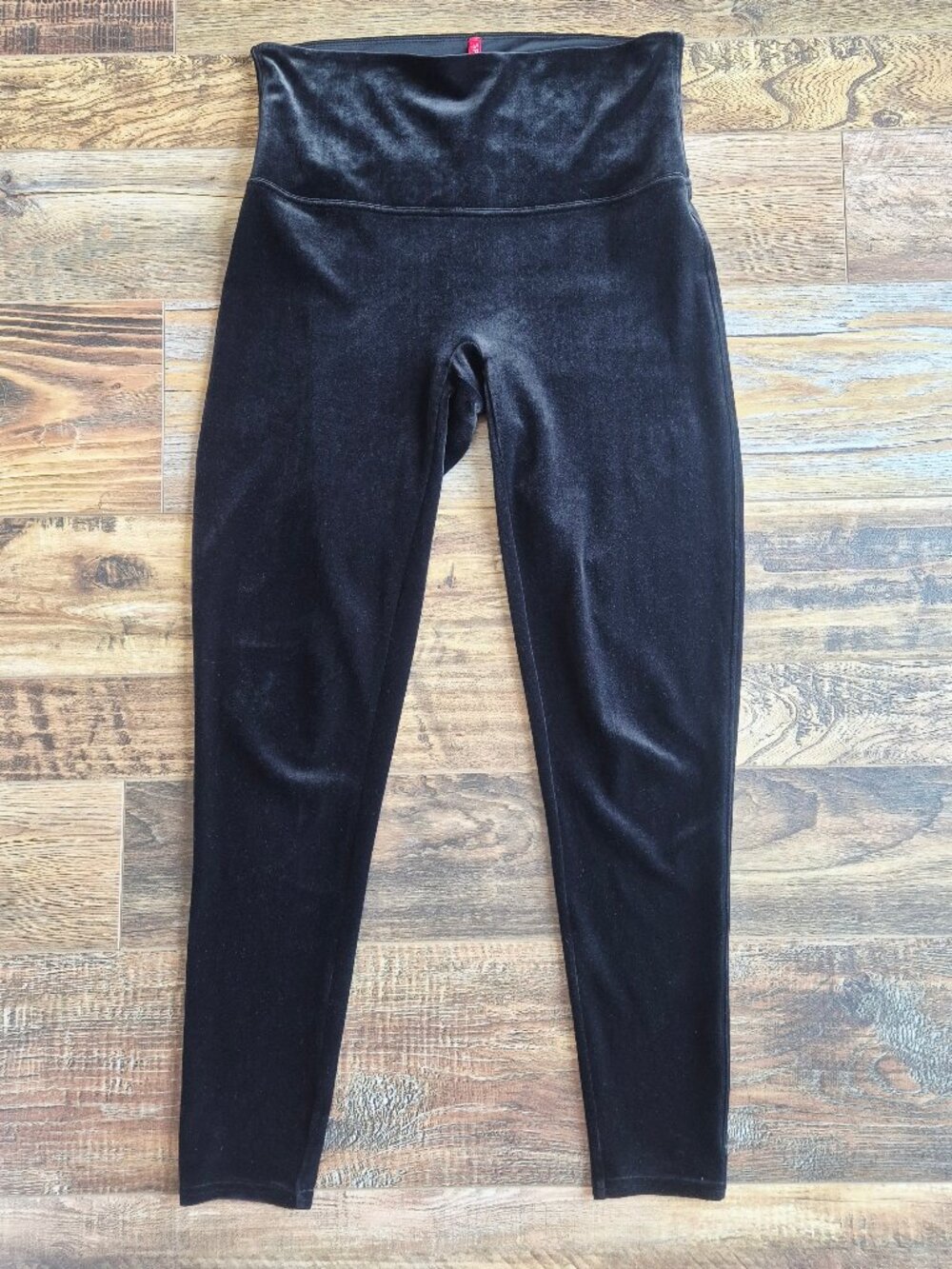 SPANX Women's 1X Velvet Velour High Rise Shaping Leggings Smooth Strech Black